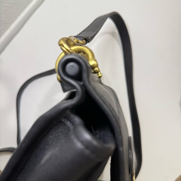 Vintage Black Leather Willis Coach Purse Crossbody Bag - Picture 9 of 16